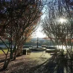 Inn At Patrick Henry\'S